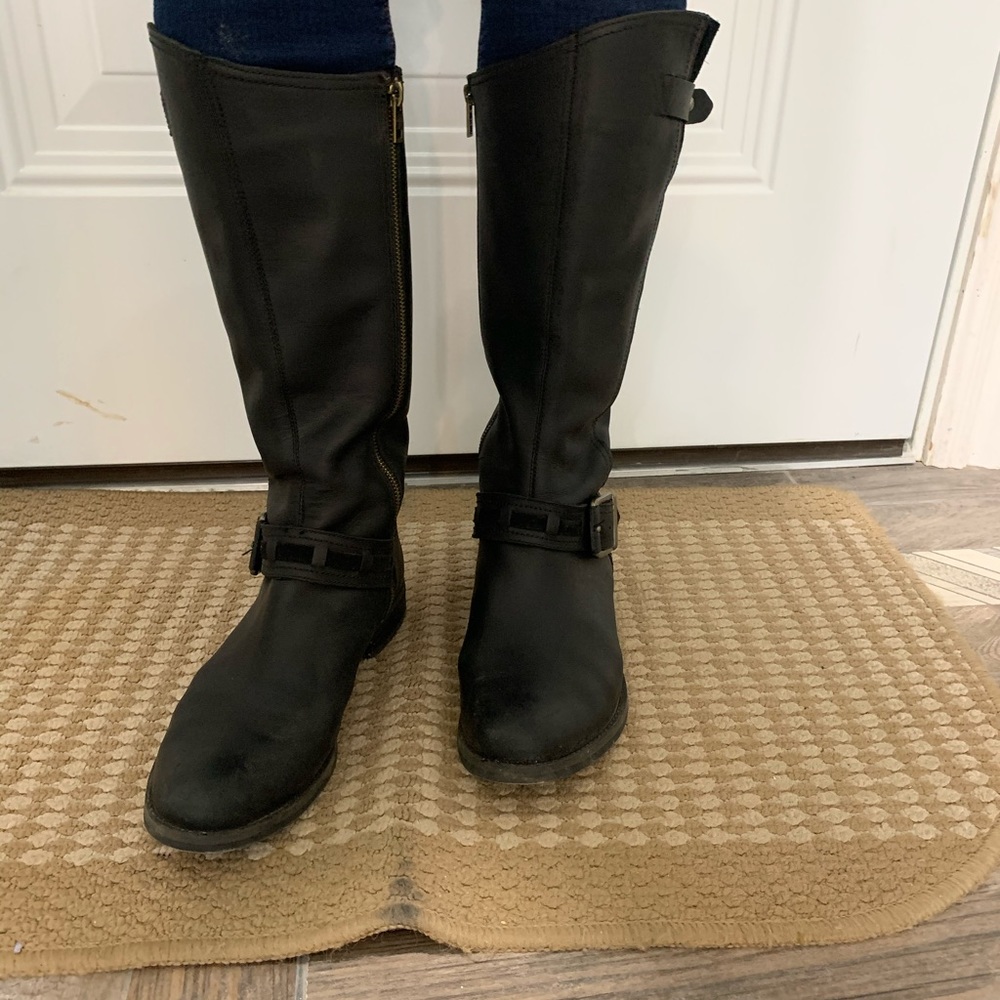 Timberland Boots - Picture 2 of 7